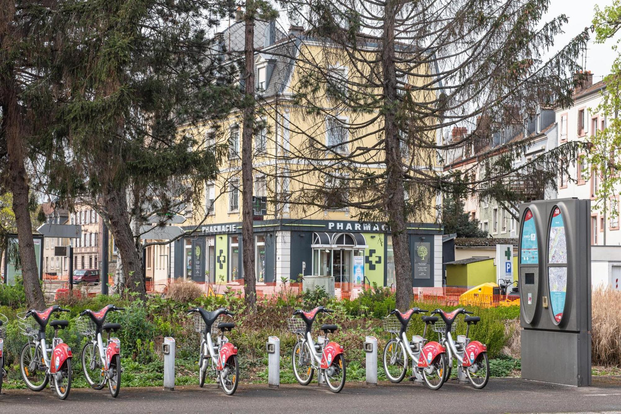 Ferienwohnung Oasis Mulhousien - Rdc, Wifi, Parking Mülhausen Exterior foto